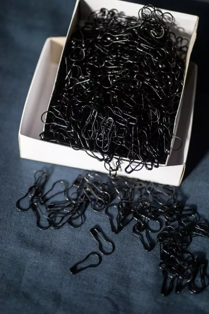 Black Bulb Pins - BULK